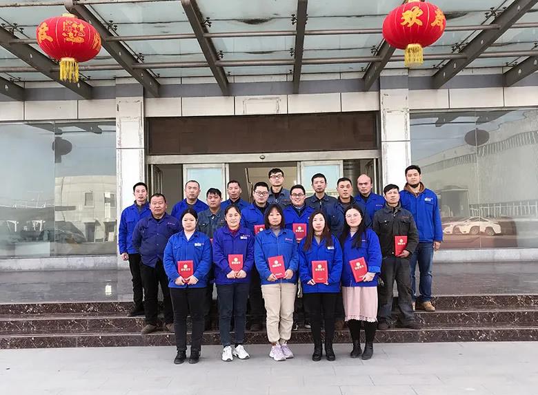 西瑪風(fēng)機(jī)召開(kāi)2020年度表彰大會(huì)